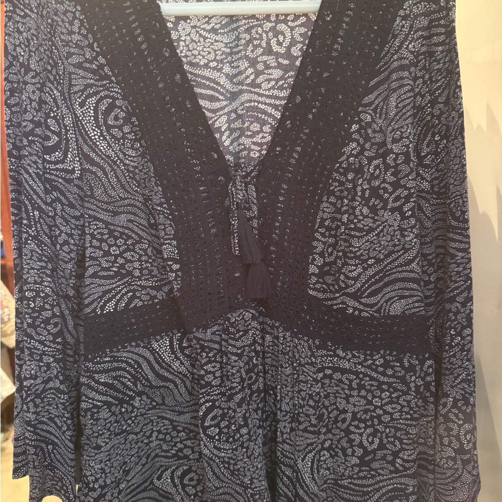 Torrid Navy and White Floral Long Sleeve Top